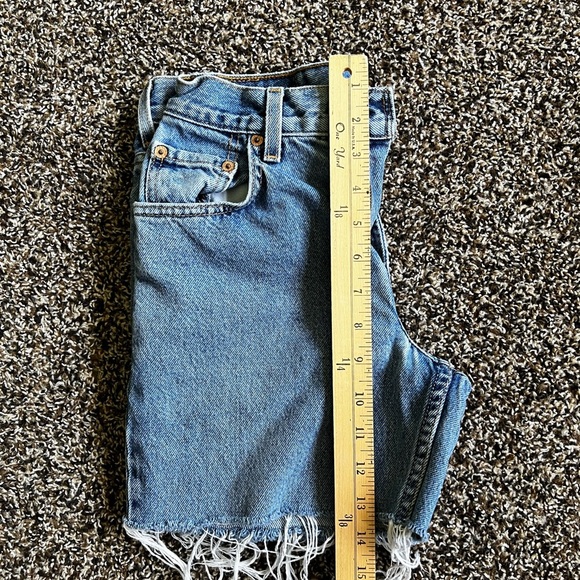 Levi's Relaxed Fit Blue Denim Jeans - Picture 4 of 4